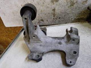 bontott RENAULT SCÉNIC III Generátor Tartó Bak