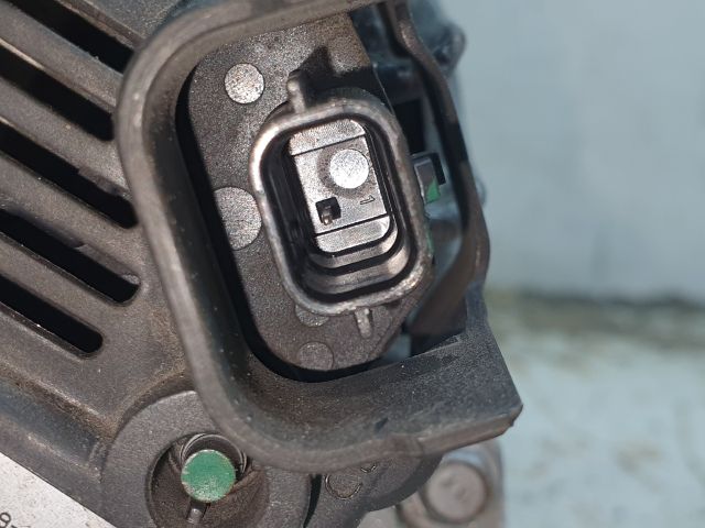 bontott RENAULT SCÉNIC III Generátor