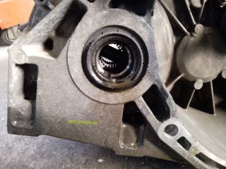 bontott RENAULT SCÉNIC III Váltó (Mechanikus)