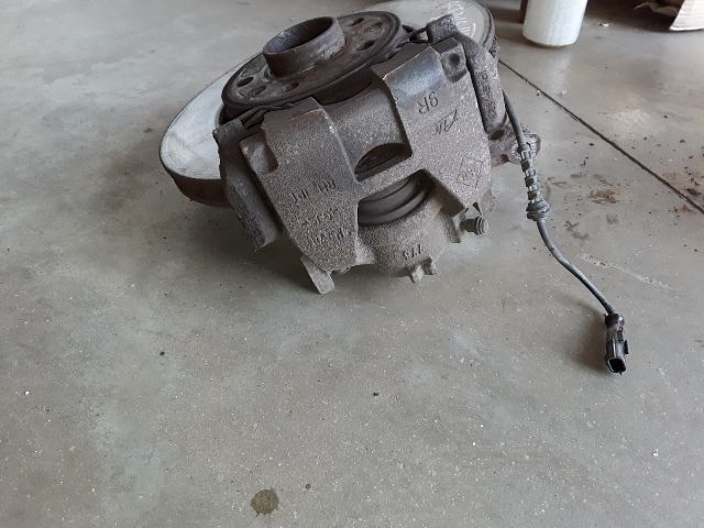 bontott RENAULT SCÉNIC III Jobb első Csonkállvány Kerékaggyal