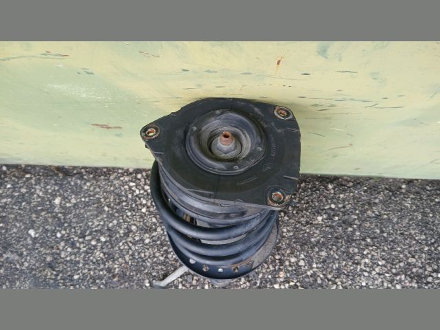 bontott RENAULT SCÉNIC III Bal első Gólyaláb (Lengécsillapító, Rugó)