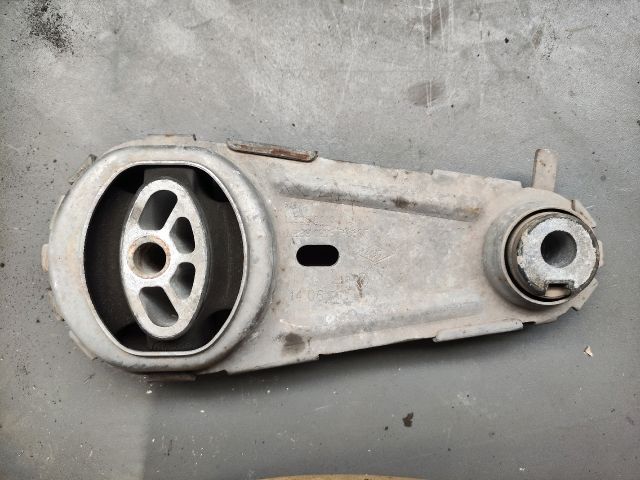 bontott RENAULT SCÉNIC III Billenésgátló Bak