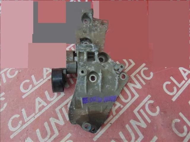 bontott RENAULT SCÉNIC III Generátor Tartó Bak