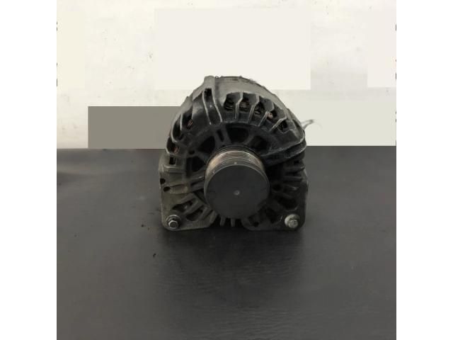 bontott RENAULT SCÉNIC III Generátor