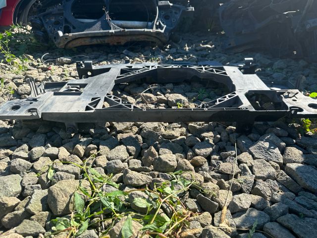 bontott RENAULT SCÉNIC III Homlokfal (Üres lemez)