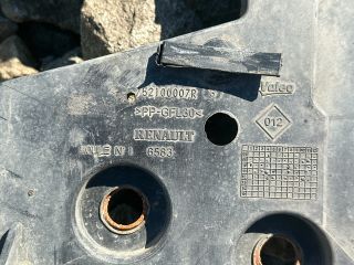 bontott RENAULT SCÉNIC III Homlokfal (Üres lemez)