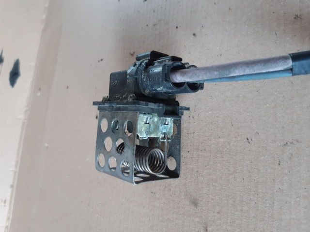 bontott RENAULT SCÉNIC III Hűtőventilátor Relé