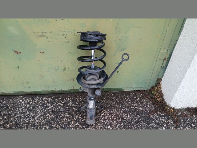 bontott RENAULT SCÉNIC III Jobb első Gólyaláb (Lengécsillapító, Rugó)