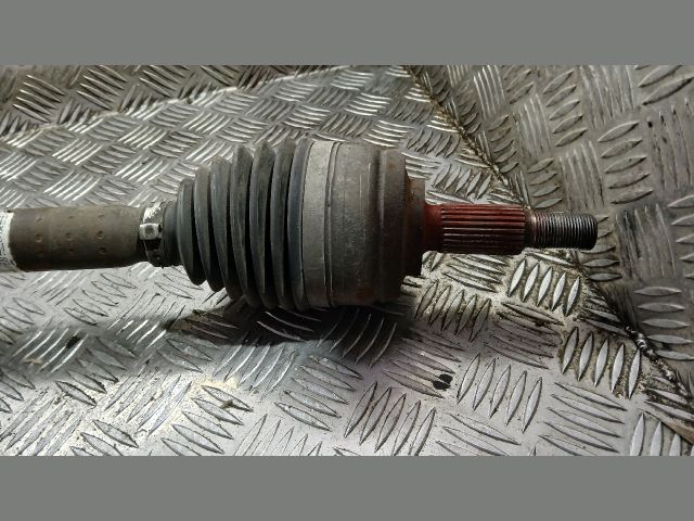 bontott RENAULT SCÉNIC III Jobb Féltengely