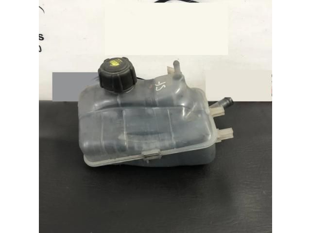 bontott RENAULT SCÉNIC III Kiegyenlítő Tartály
