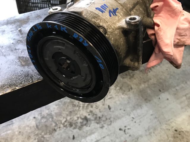 bontott RENAULT SCÉNIC III Klímakompresszor