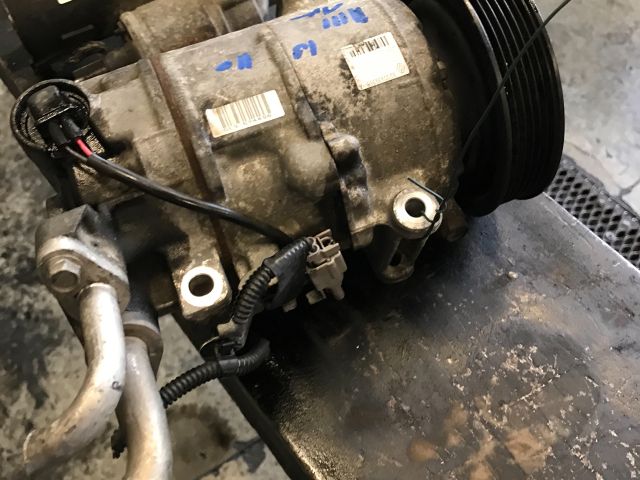 bontott RENAULT SCÉNIC III Klímakompresszor