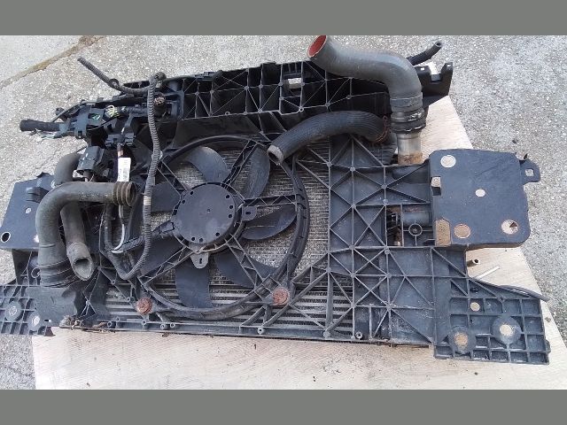 bontott RENAULT SCÉNIC III Komplett Homlokfal (Részeivel)