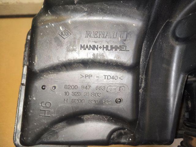 bontott RENAULT SCÉNIC III Légszűrő Ház