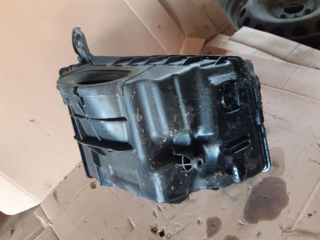 bontott RENAULT SCÉNIC III Légszűrő Ház