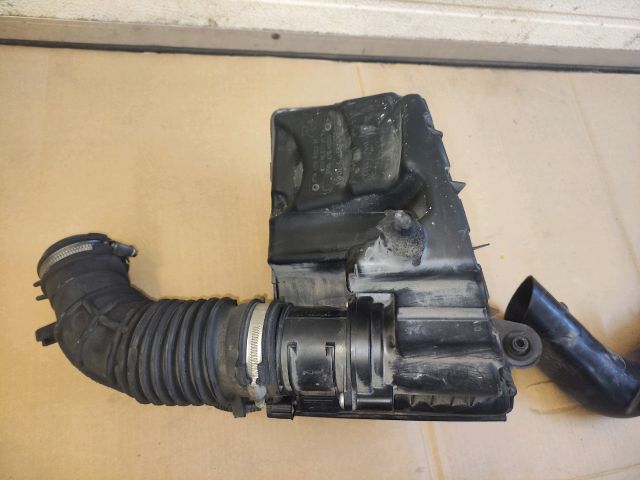 bontott RENAULT SCÉNIC III Légszűrő Ház