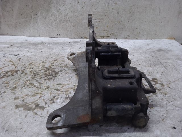 bontott RENAULT SCÉNIC III Motor Tartó Bak Bal