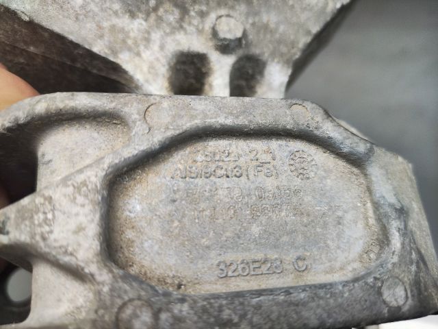 bontott RENAULT SCÉNIC III Motor Tartó Bak (Fém)