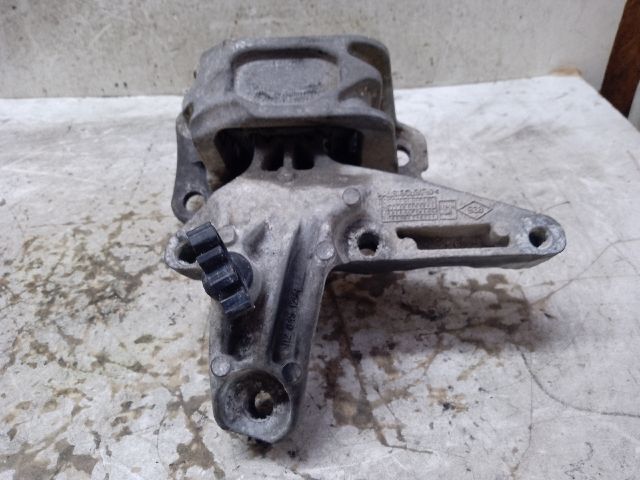 bontott RENAULT SCÉNIC III Motor Tartó Bak (Fém)