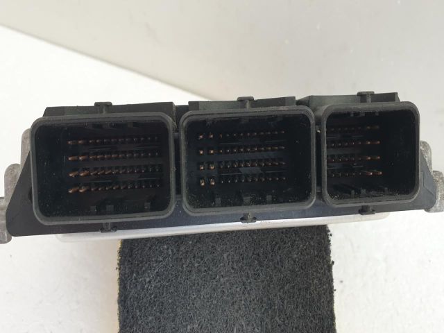 bontott RENAULT SCÉNIC III Motorvezérlő