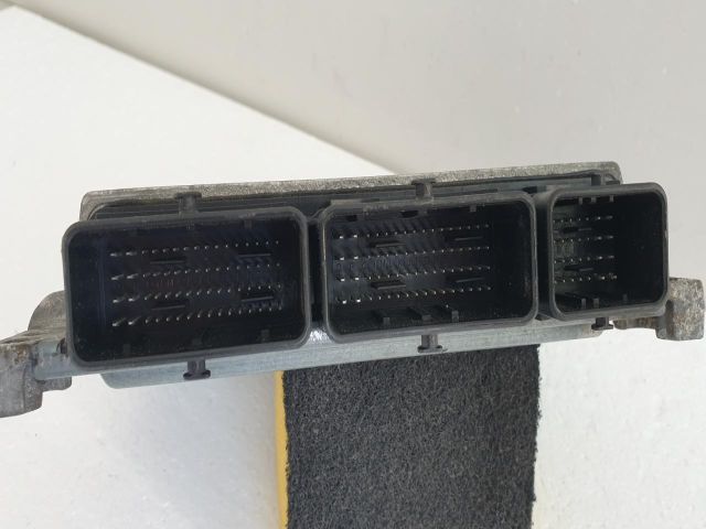 bontott RENAULT SCÉNIC III Motorvezérlő