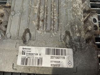bontott RENAULT SCÉNIC III Motorvezérlő
