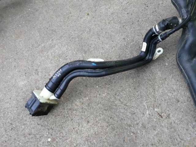 bontott RENAULT SCÉNIC III Tankbetöltő Cső (Fém)