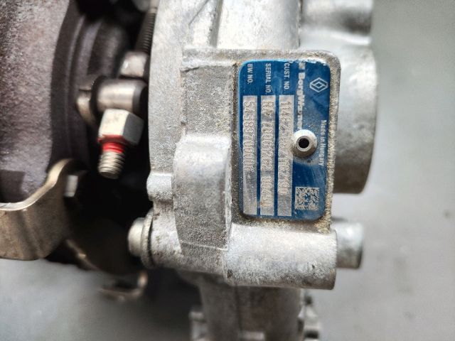 bontott RENAULT SCÉNIC III Turbó