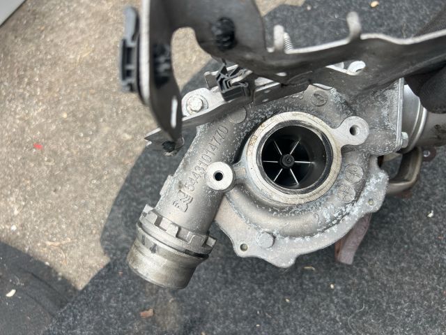 bontott RENAULT SCÉNIC III Turbó