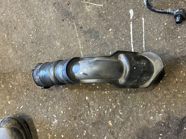 bontott RENAULT SCÉNIC III Turbócső