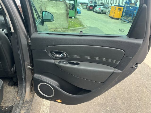 bontott RENAULT SCÉNIC III Üzemanyag Szivattyú