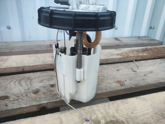 bontott RENAULT SCÉNIC III Üzemanyag Szivattyú