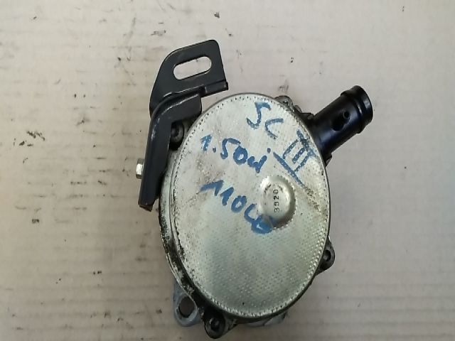 bontott RENAULT SCÉNIC III Vákumpumpa