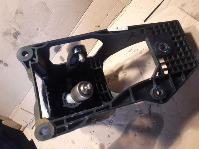 bontott RENAULT SCÉNIC III Váltó Kulissza