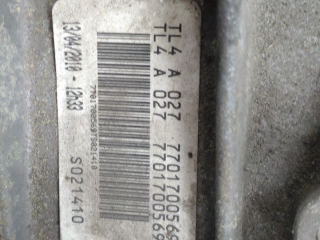 bontott RENAULT SCÉNIC III Váltó (Mechanikus)