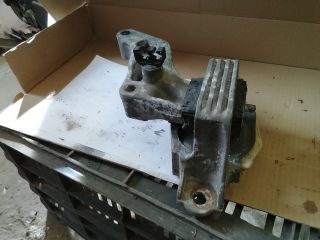 bontott RENAULT SCÉNIC III Motor Tartó Bak (Fém)