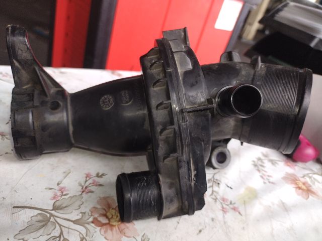 bontott RENAULT SCÉNIC III Turbócső