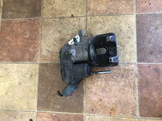 bontott RENAULT SCÉNIC III Bal hátsó Féknyereg Munkahengerrel