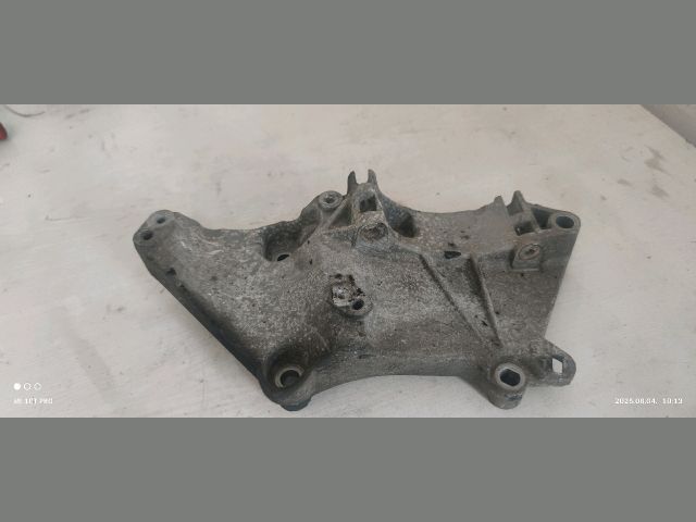 bontott RENAULT SCÉNIC III Generátor Tartó Bak