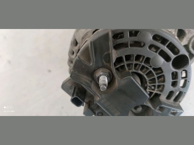 bontott RENAULT SCÉNIC III Generátor