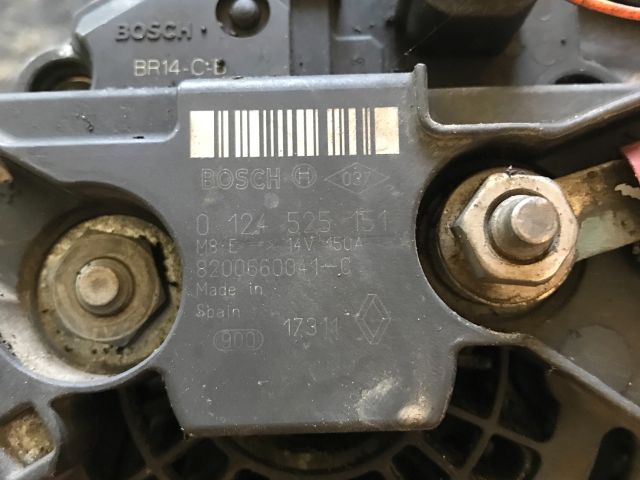 bontott RENAULT SCÉNIC III Generátor