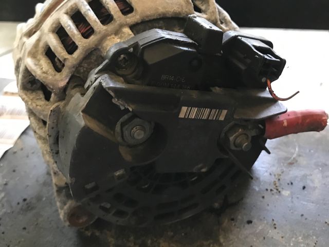 bontott RENAULT SCÉNIC III Generátor