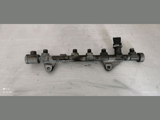 bontott RENAULT SCÉNIC III Nyomócső