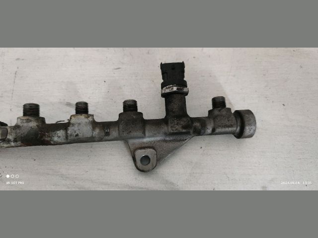 bontott RENAULT SCÉNIC III Nyomócső