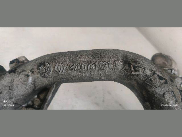 bontott RENAULT SCÉNIC III Szívó Cső