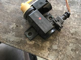 bontott RENAULT SCÉNIC III Turbó Vákum Szelep