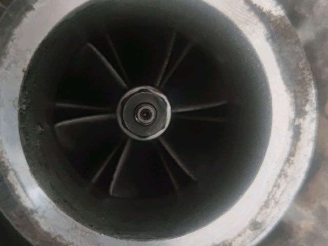 bontott RENAULT SCÉNIC III Turbó