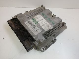 bontott RENAULT SCÉNIC III Motorvezérlő
