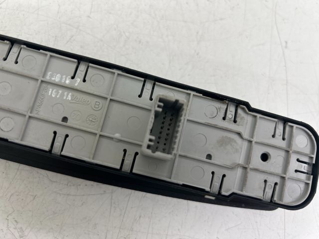 bontott RENAULT SCÉNIC III Ablakemelő Kapcsoló Négyes / Kettes