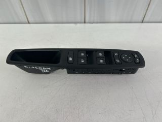 bontott RENAULT SCÉNIC III Ablakemelő Kapcsoló Négyes / Kettes